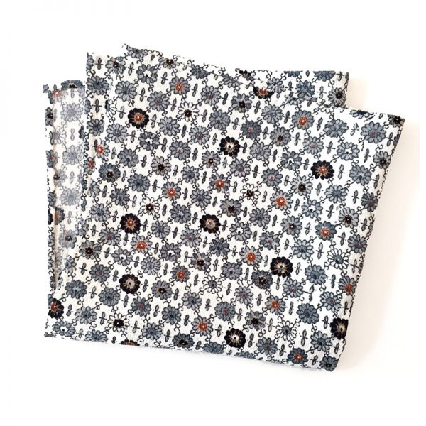 Hana-Goushi pattern pocket square